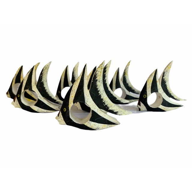 Wood Late 20th Century Black & White Butterflyfish Napkin Rings - Set of 7 For Sale - Image 7 of 7