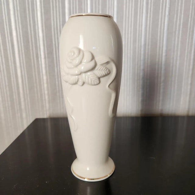 Lenox 1970s Ivory Porcelain Bud Vase Rose Blossom by Lenox For Sale - Image 4 of 5