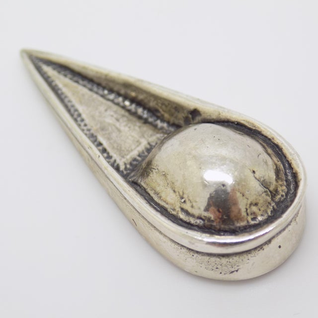 1980s Vintage Italian Handmade Genuine Silver .800 Renaissance Italian Hat Figurine Miniature For Sale - Image 5 of 10