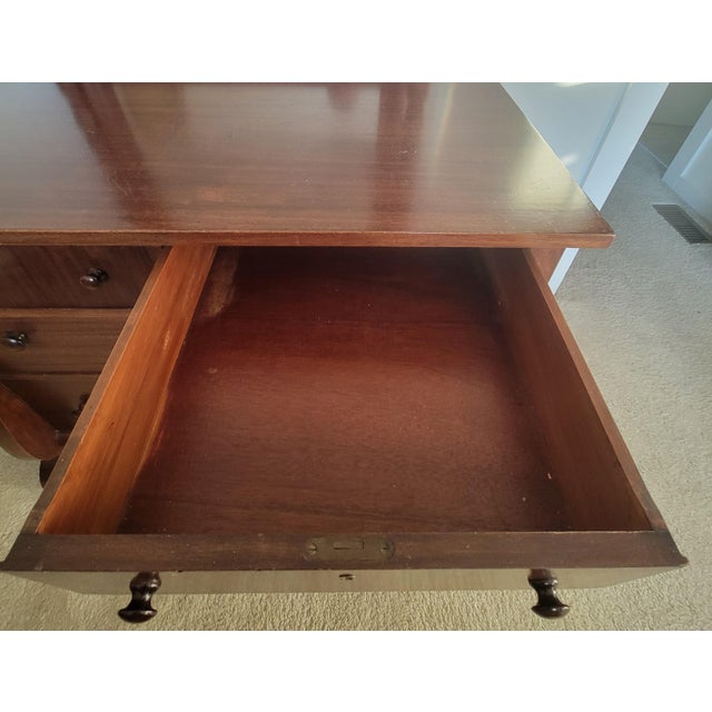 Late 19th Century American Empire Mahogany Chest of Drawers With Mirror For Sale - Image 10 of 15