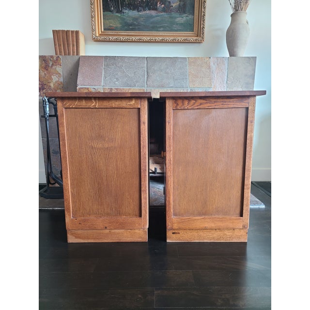 Mission Stickley Style Oak Mission Nightstands (Pair) With Inlaid Gillot & Cie Tile For Sale - Image 3 of 13