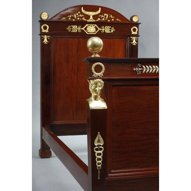 Traditional Empire Mahogany and Gilded Bronzes Bed, 1810s For Sale - Image 3 of 15