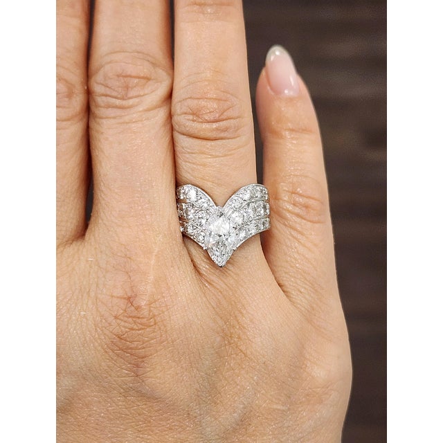 Modern 3.10 Ct Diamond Ring Size 6 For Sale - Image 3 of 8