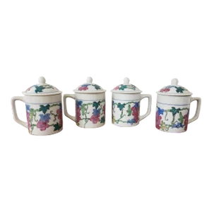 Set of 4 Early 1990s Williams-Sonoma Chinese Porcelain Style Lidded Mugs