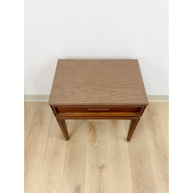 Mid-Century Modern Basic Witz MCM Nightstand Vintage Mid-Century Modern Bedside Table For Sale - Image 3 of 8