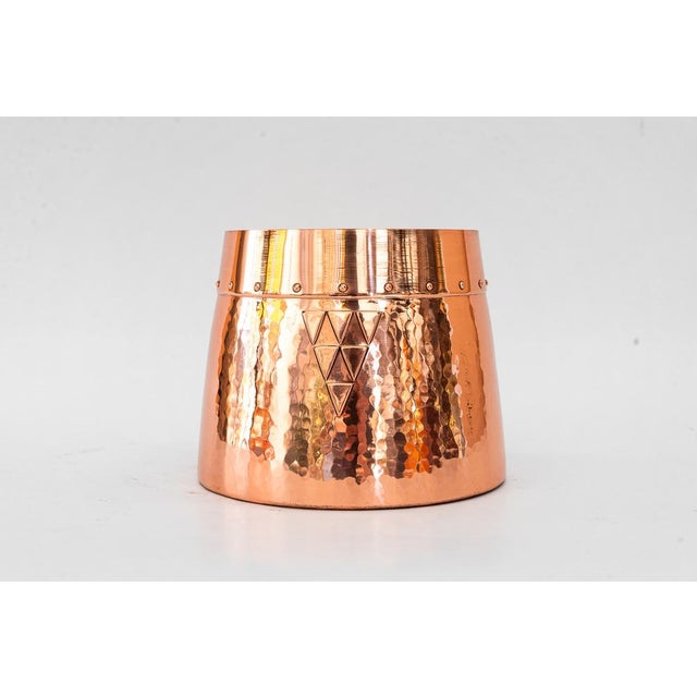 1920s Small Art Deco Hammered Copper Plant Pot, 1920s For Sale - Image 5 of 6