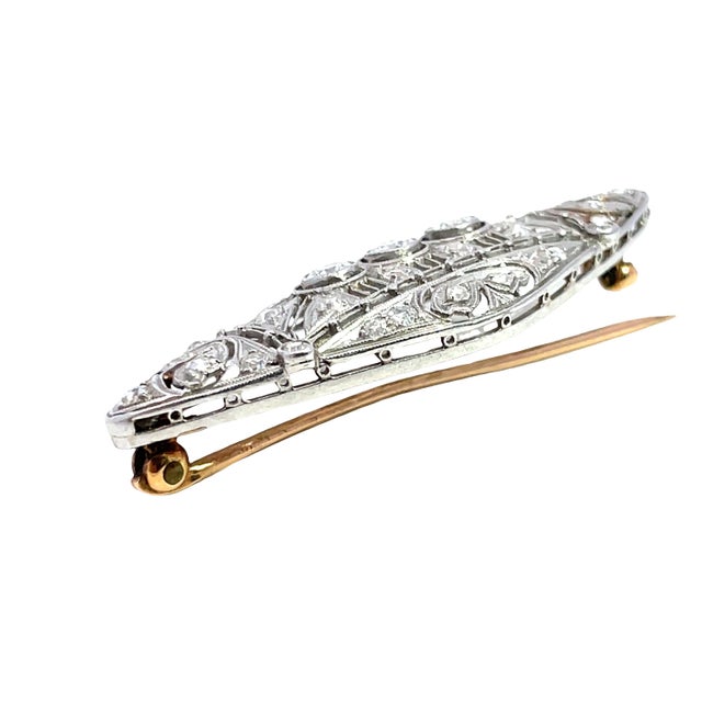 Mid 20th Century Antique Art Deco Platinum & 14k Yellow Gold Diamonds Studded Brooch For Sale - Image 5 of 9