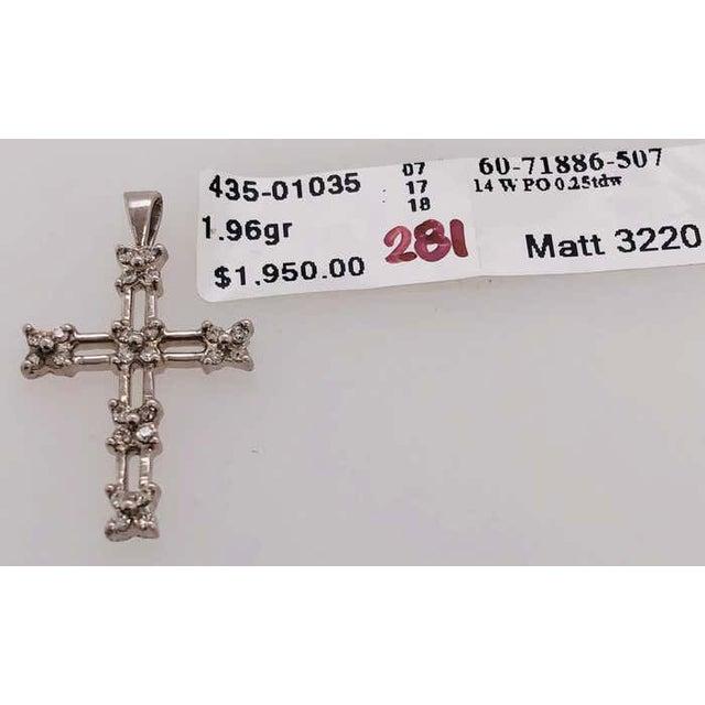 Modern 14 Karat White Gold Cross Pendant With Diamonds 0.25 Total Diamond Weight For Sale - Image 3 of 5