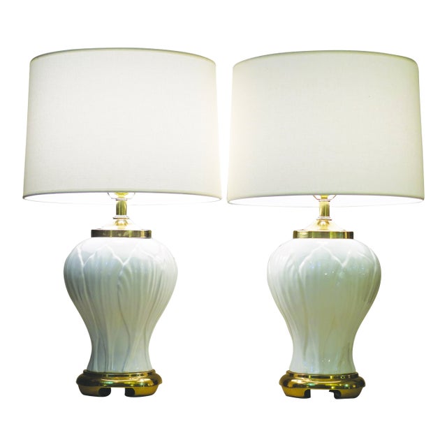 1970s Royal Haeger Hollywood Regency Modern Tulip Ginger Jar Porcelain Brass Table Lamps - a Pair For Sale