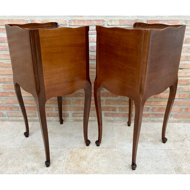 20th Century French Nightstands with Drawers, Marquetry & Cabriole Legs, 1900, Set of 2 For Sale - Image 14 of 15