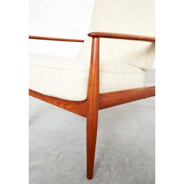 Mid-Century FD118 Easy Chair in Teak by Grete Jalk for France & Søn, 1960s For Sale - Image 9 of 17