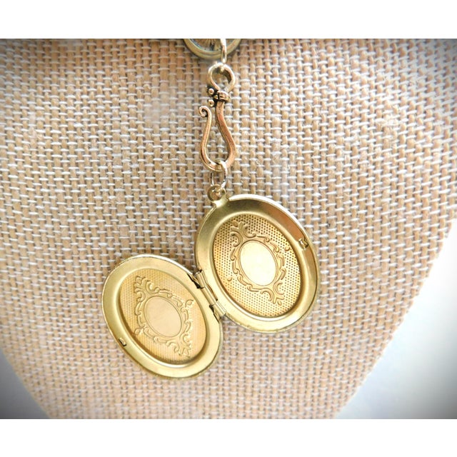 Art Deco Vintage Art Deco Gold Bar Necklace, Hanging Oval Locket, Oval Pearl Chain For Sale - Image 3 of 9