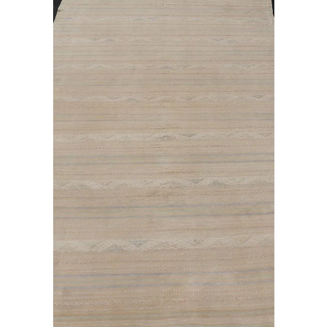 Contemporary Turkish Vintage Gallery Kilim Stripe Rug With in Tan, Taupe, and Earth Tones For Sale - Image 3 of 11