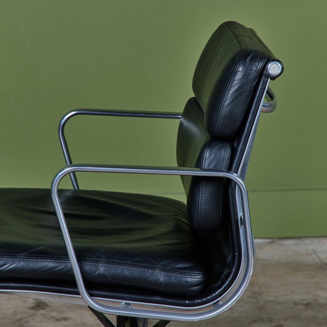 Eames Soft Pad Management Chair for Herman Miller For Sale - Image 11 of 18