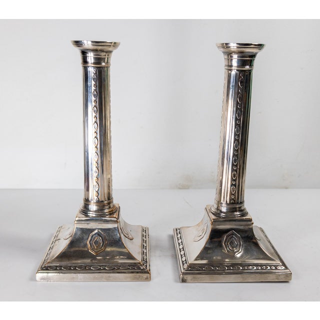 19th Century Pair of English George III Sheffield Silverplate Candlesticks For Sale - Image 4 of 12