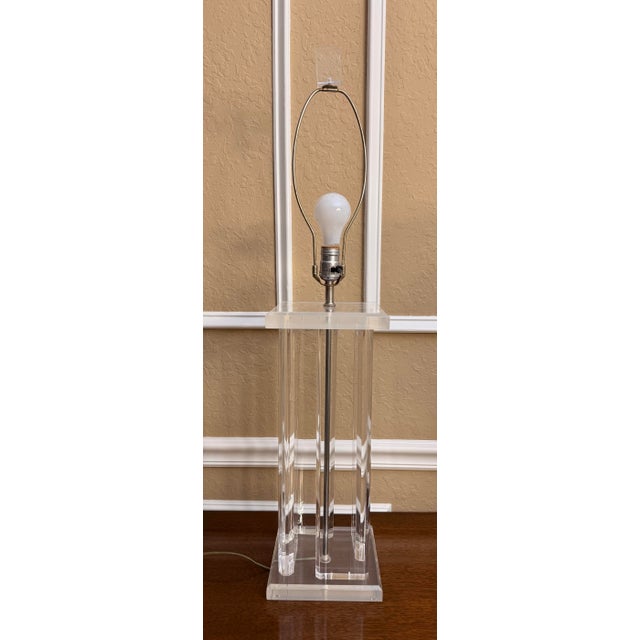 1970s 1970s Monumental "Four-Column" Lucite Table Lamp For Sale - Image 5 of 12
