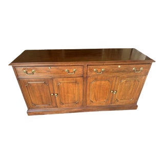 Mount Airy Furniture Company Walnut Credenza - Vintage Late 20th Century For Sale