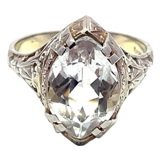 18k White Gold Marquise Cut Aquamarine Ring, Size 6 For Sale
