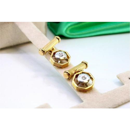 Two-Tone Gold Cufflinks with Brilliant-Cut Diamonds, Set of 2 For Sale - Image 6 of 6
