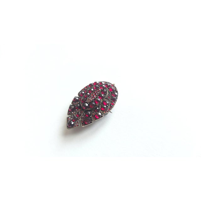 We are pleased to present this beautiful antique Victorian Bohemian garnet brooch pendant, crafted in the elegant form of...