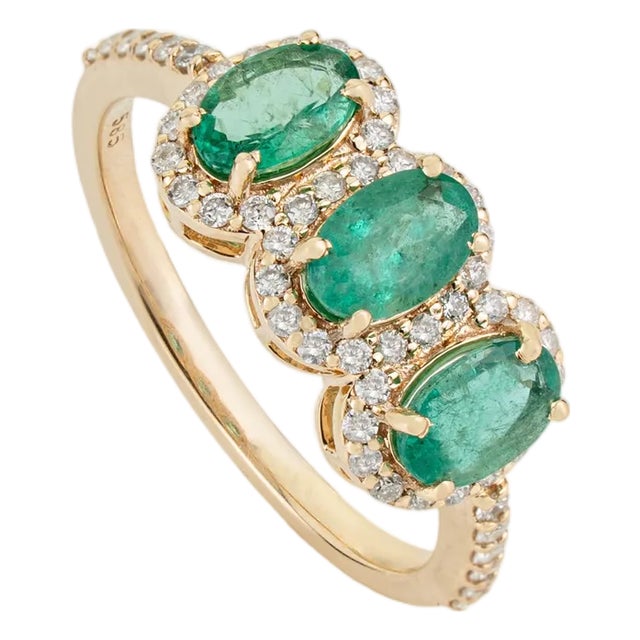 1.35ct Emerald Diamond Three-Stone Art Deco Ring Size 7 in 18k Yellow Gold For Sale