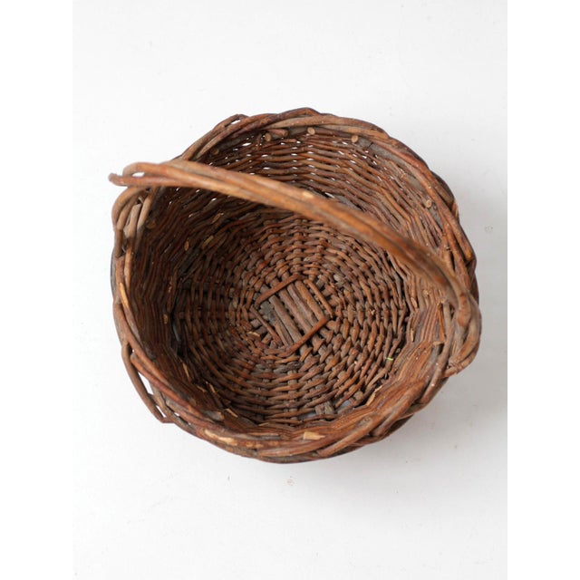 Vintage Rustic Woven Willow Basket With Handle For Sale - Image 11 of 13