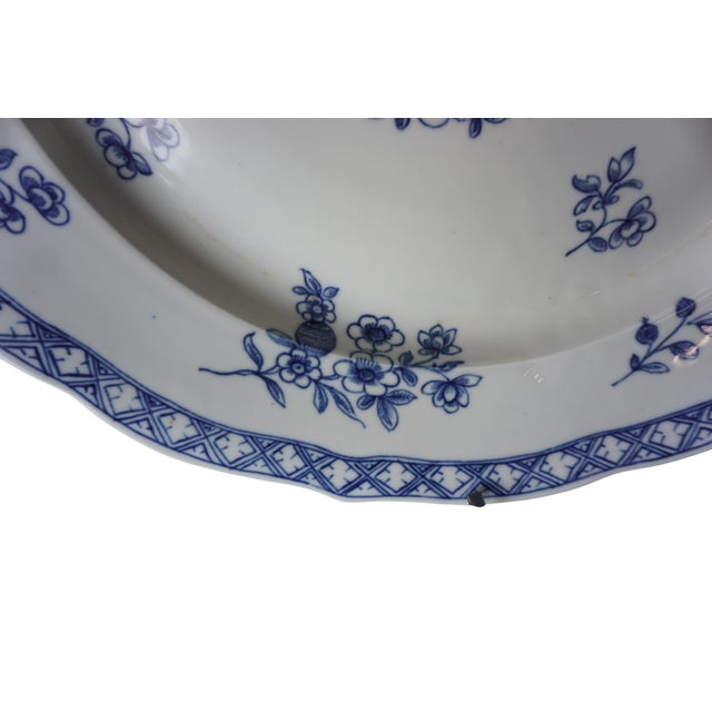 Porcelain Charger in Blue and White Strewn Flowers from Fürstenberg, Germany, 1890s For Sale - Image 4 of 8
