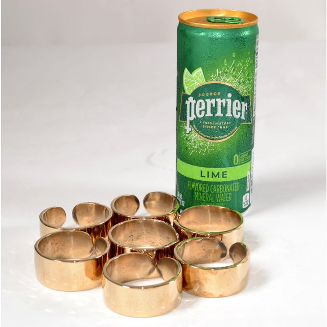 1970s Mid-Century Modern Hammered Bronze Polished Round Napkin Rings- Set of 7 For Sale - Image 5 of 12