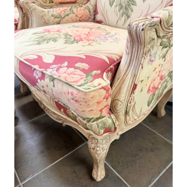 Pair of French Louis XV Style Floral Bergeres Chairs With Matching Ottomans For Sale In New York - Image 6 of 9