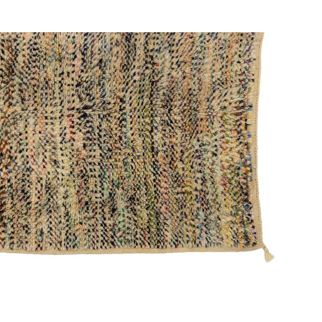 2020s Abstract Hand-Knotted Moroccan Wool Rug | 6'11" X 3'8" | One of a Kind For Sale - Image 5 of 7