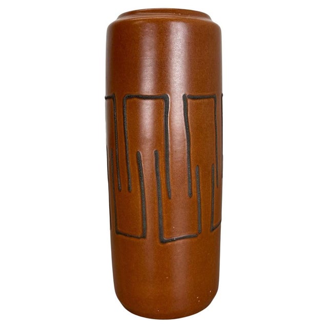 Line Tube Pottery Fat Lava Vase, 1970 For Sale - Image 16 of 16