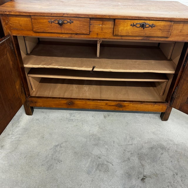 French Country-Style Buffet in Oak For Sale - Image 10 of 12