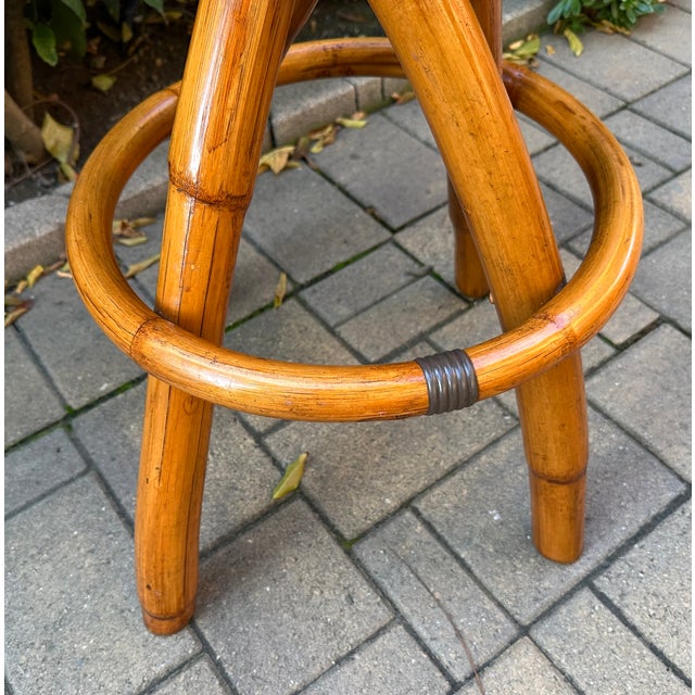 Wood 1950s Mid-Century Swivel "Spiral" Leg Rattan & Brass Barstools,- Set of 2 For Sale - Image 7 of 15