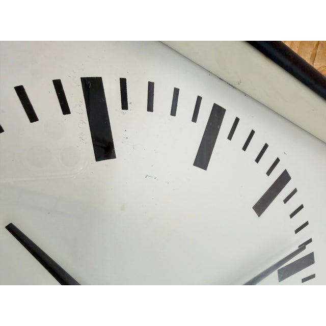 Industrial Black Square Wall Clock from Pragotron, 1980s For Sale - Image 17 of 18
