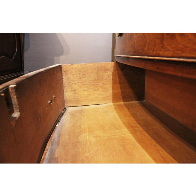 Brown Circa 1770-90 George III Period English Bowfront Chest of Drawers For Sale - Image 8 of 11