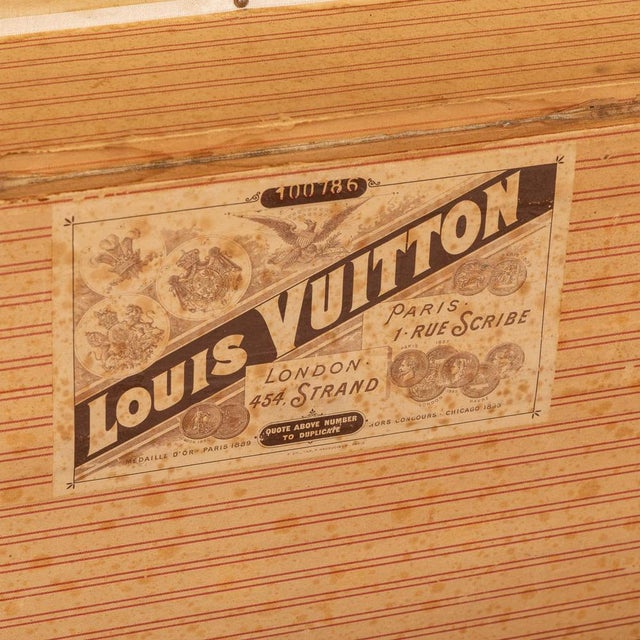 Antique Malle Haute Trunk in Damier Canvas by Louis Vuitton for Louis Vuitton, France, 1900s For Sale - Image 16 of 18
