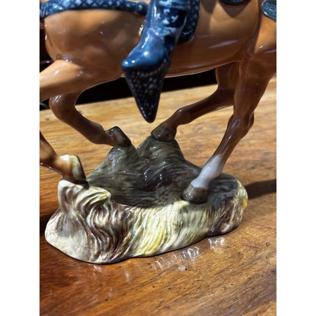 Model No. 1377 Canadian Mountrd Cowboy Roy Rogers from Beswick For Sale - Image 3 of 6