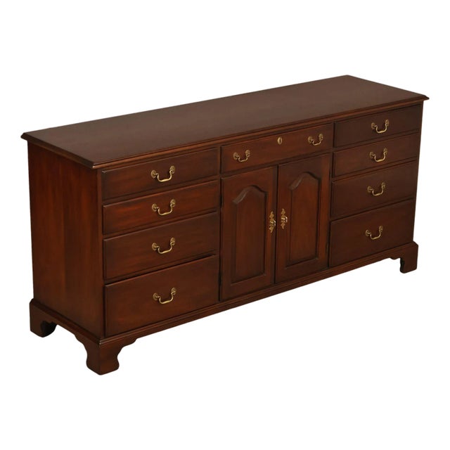 Henkel Harris Virginia Galleries Vintage Mahogany Long Dresser For Sale
