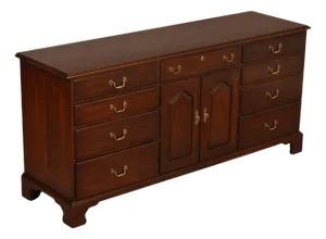 Henkel Harris Virginia Galleries Vintage Mahogany Long Dresser