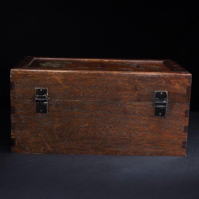 Huali Rosewood Box Inlaid With Mother-of-Pearl Dragon & Phoenix For Sale - Image 4 of 9