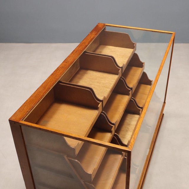 Brown English Display Cabinet, 1940s For Sale - Image 8 of 10
