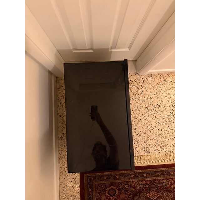 1980s Pair of 1980's Black Lacquered Pekino End Tables Attributed to Roche Bobois For Sale - Image 5 of 6