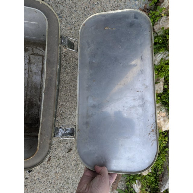 Vintage 1982 Us Army Mermite Insulated Food Storage Container For Sale - Image 9 of 12