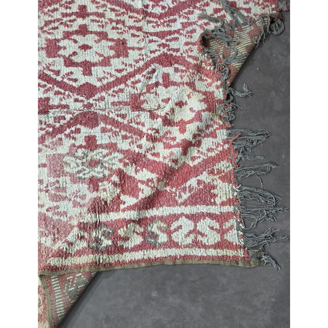 1970s Vintage Red Moroccan Rug - 9.2 X 5.5 Ft For Sale - Image 5 of 8