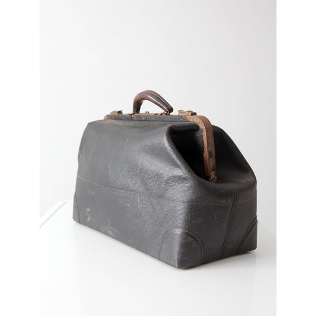 Early 20th Century Antique Black Leather Doctor's Bag For Sale - Image 5 of 12