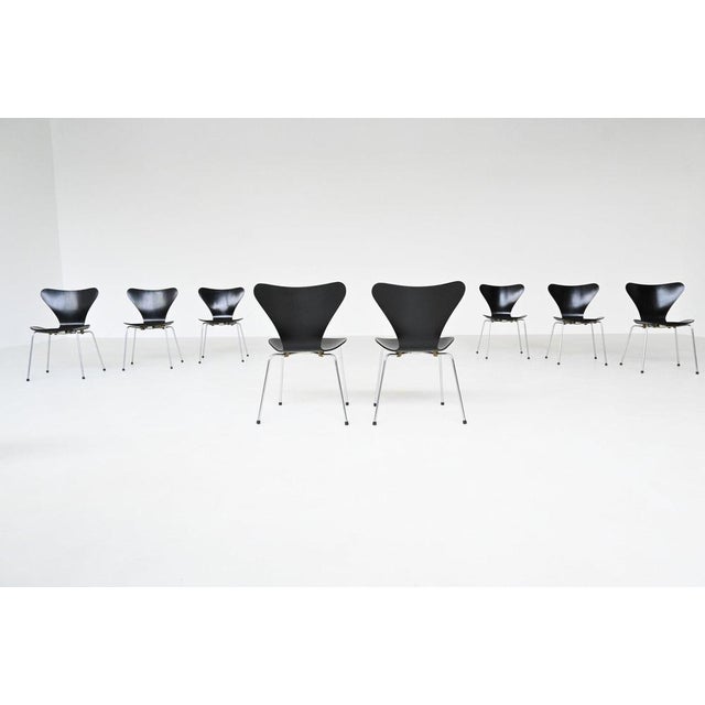 Fritz Hansen 3107 Butterfly Dining Chairs by Arne Jacobsen for Fritz Hansen, 1967 For Sale - Image 4 of 18