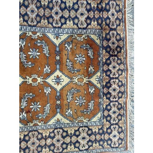 Vintage Pakistani Rug, 1970s For Sale - Image 4 of 18