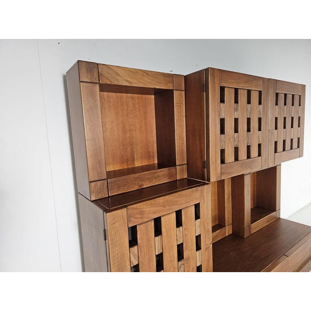 1960s Plato Sideboard in Solid Walnut Wood by Ferdinando Meccani, 1969 For Sale - Image 5 of 10