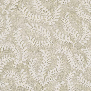 Sample - Schumacher Etched Fern Wallcovering In Green For Sale