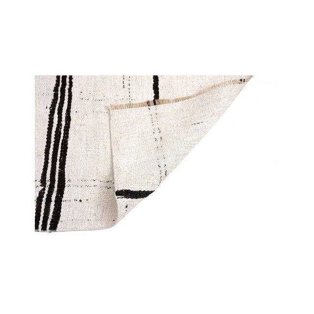 Mid-Century Modern Mini Vintage Hemp Kilim Rug - 1`10″ X 2`6″ For Sale - Image 3 of 3